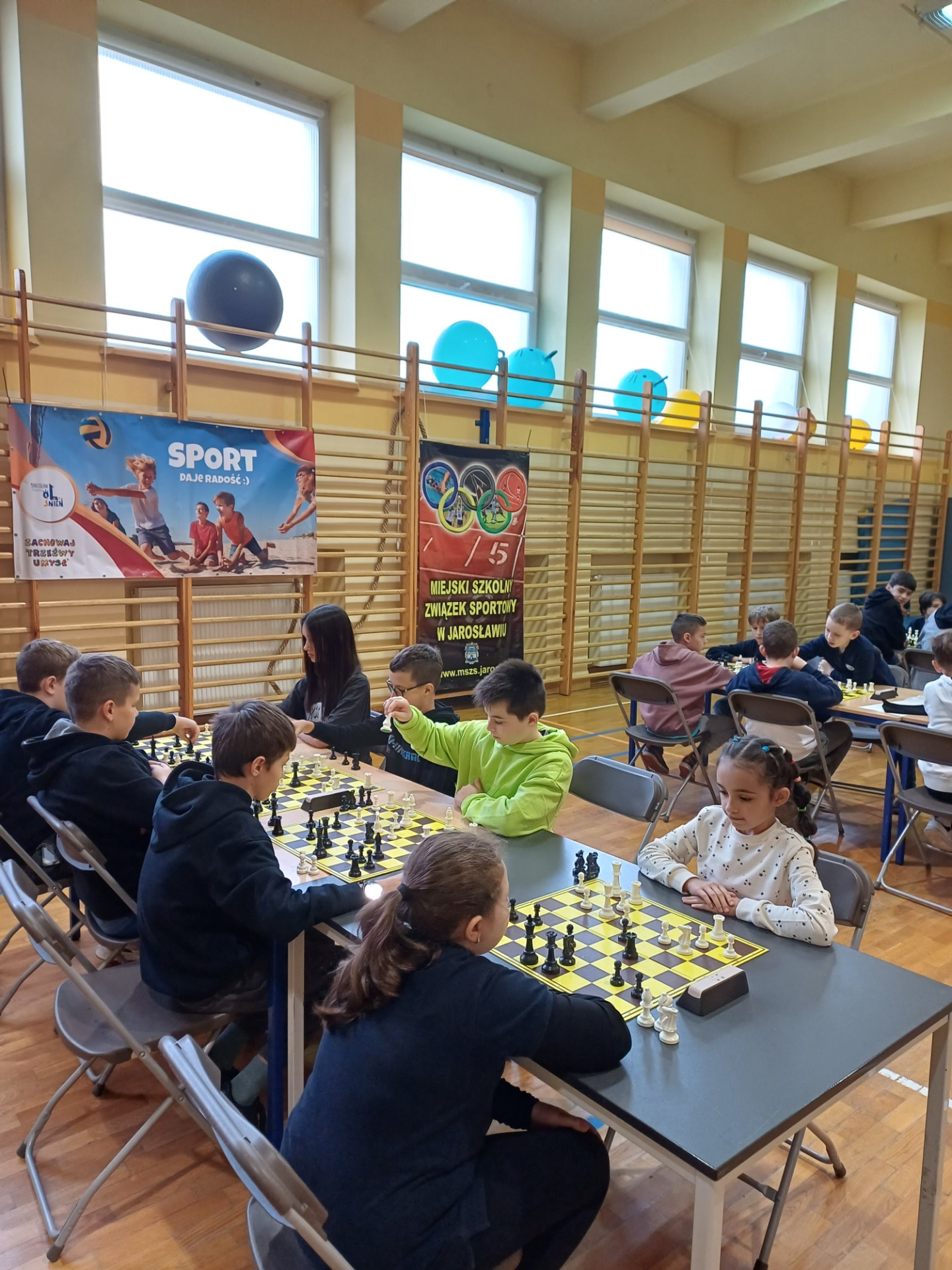 Kolejne sukcesy szachowe uczniów naszej szkoły - Obrazek 2