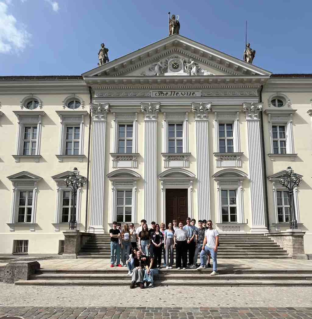 Sozialkunde-Exkursion der Klasse 11 nach Berlin - Bild 3