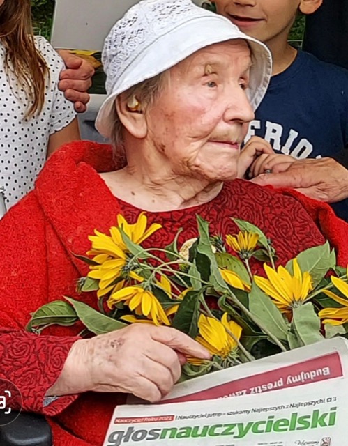 Pani Irena Czosnecka kończy 100 lat - Obrazek 4