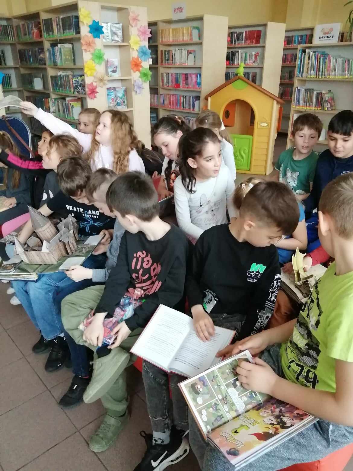 Topoľčiansky deň zdravia v mestskej knižnici s triedou 2. B - Obrázok 4