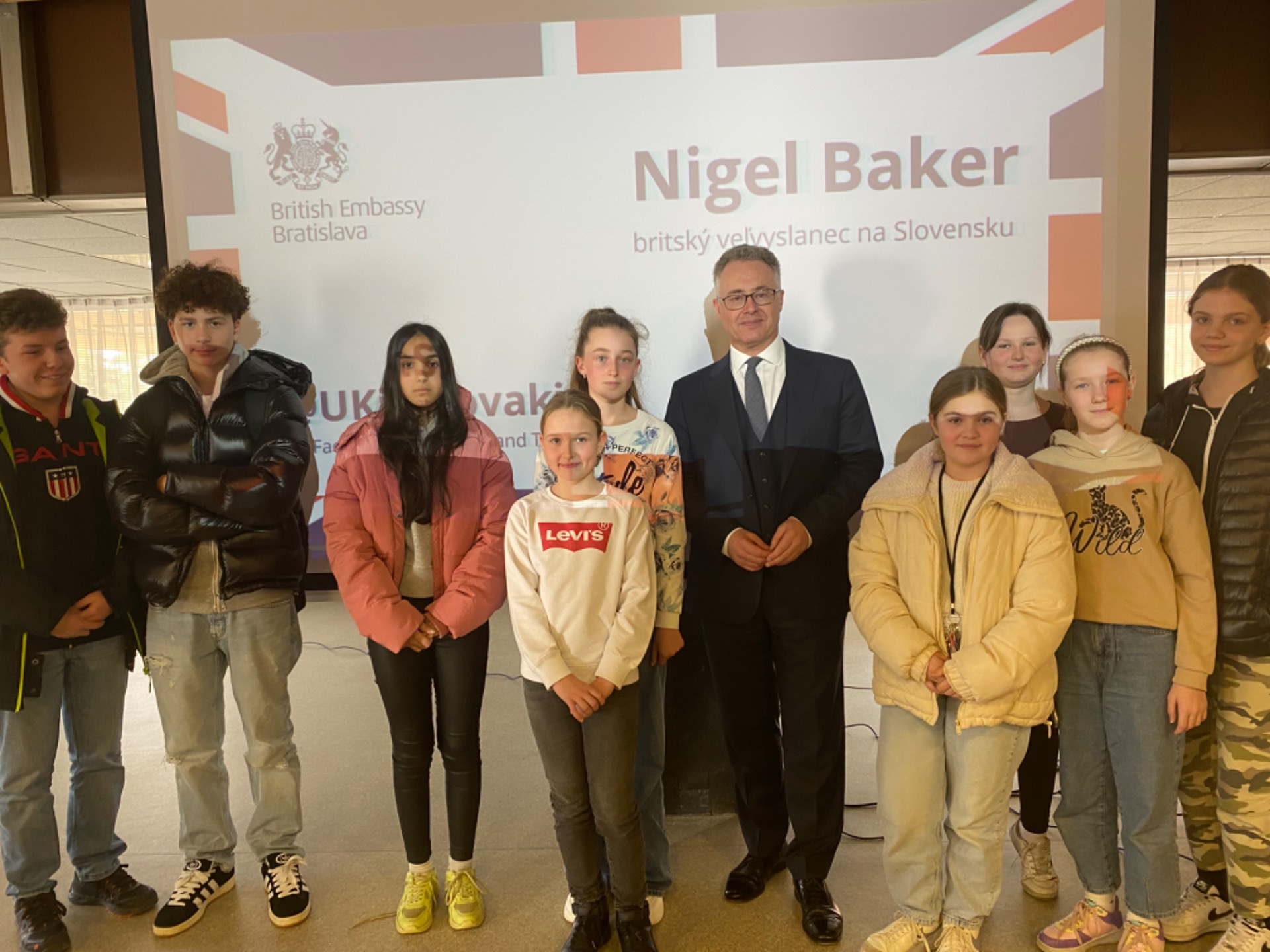 Stretnutie s britským veľvyslancom Nigelom Bakerom - Obrázok 1
