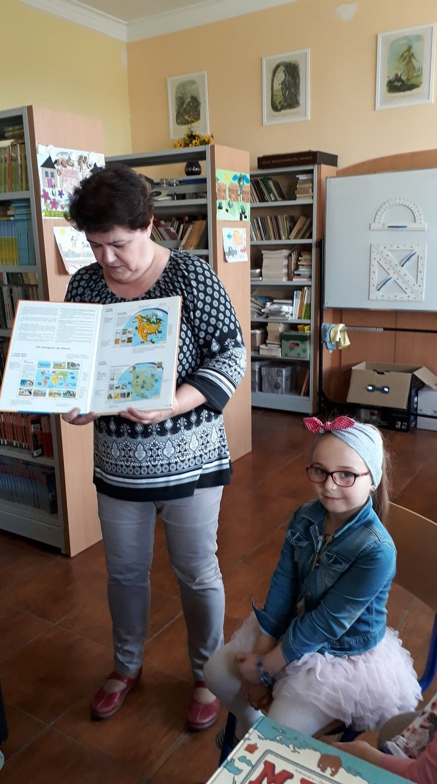 Światowy Dzień Książki w oddziałach przedszkolnych  - Obrazek 4