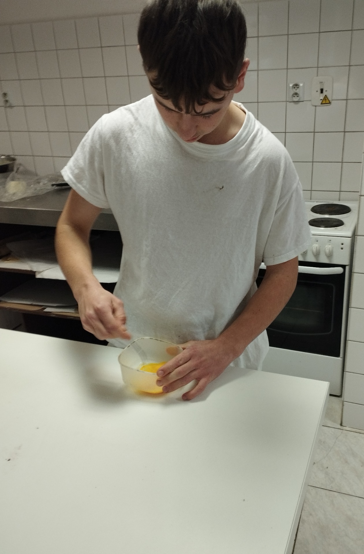 Exkurzia v miestnej pekárni ako inšpirácia pre našich žiakov pri tvorbe croissantov - Obrázok 1