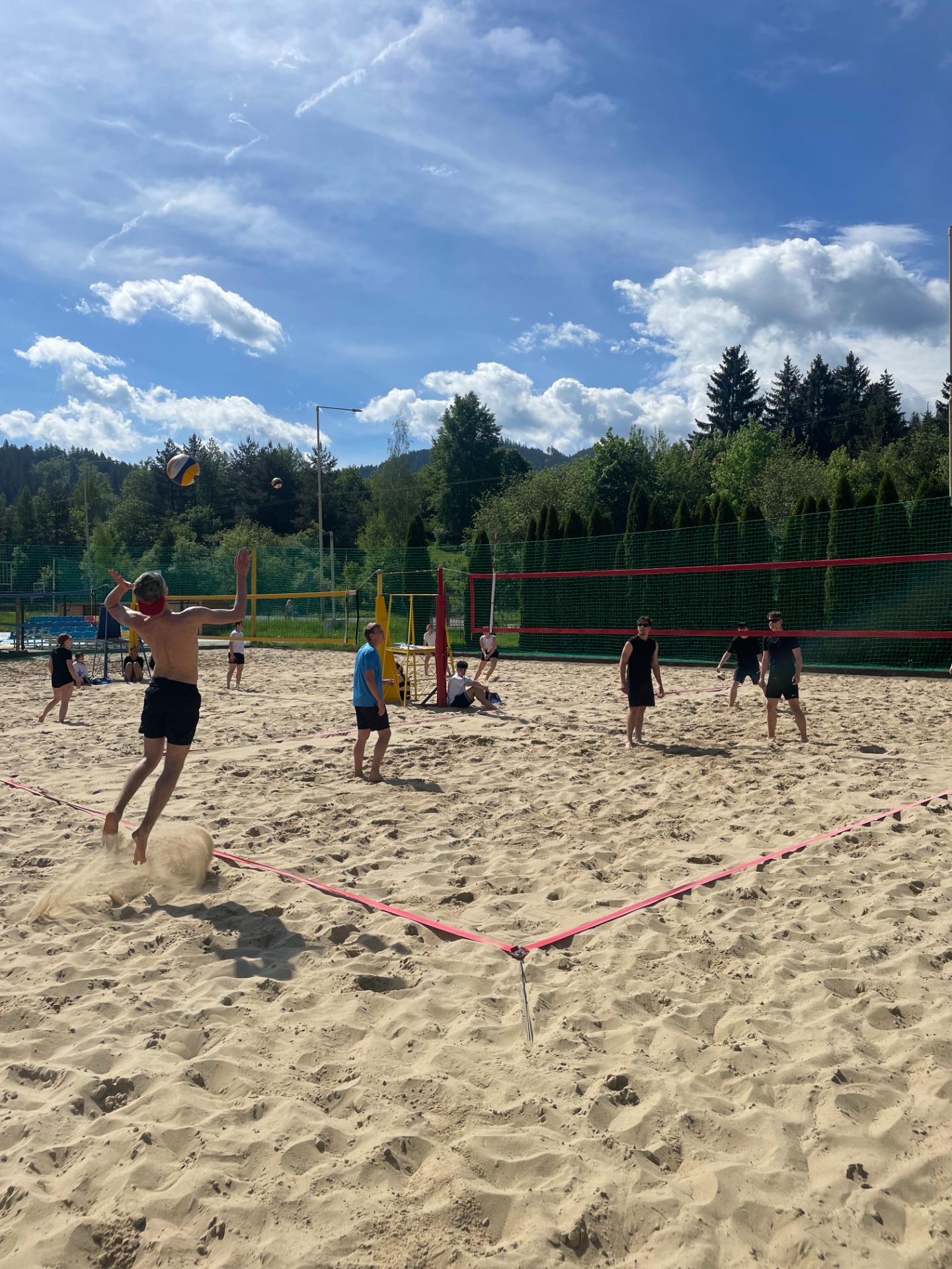 Beach volejbalový turnaj 🏆🥇 - Obrázok 2
