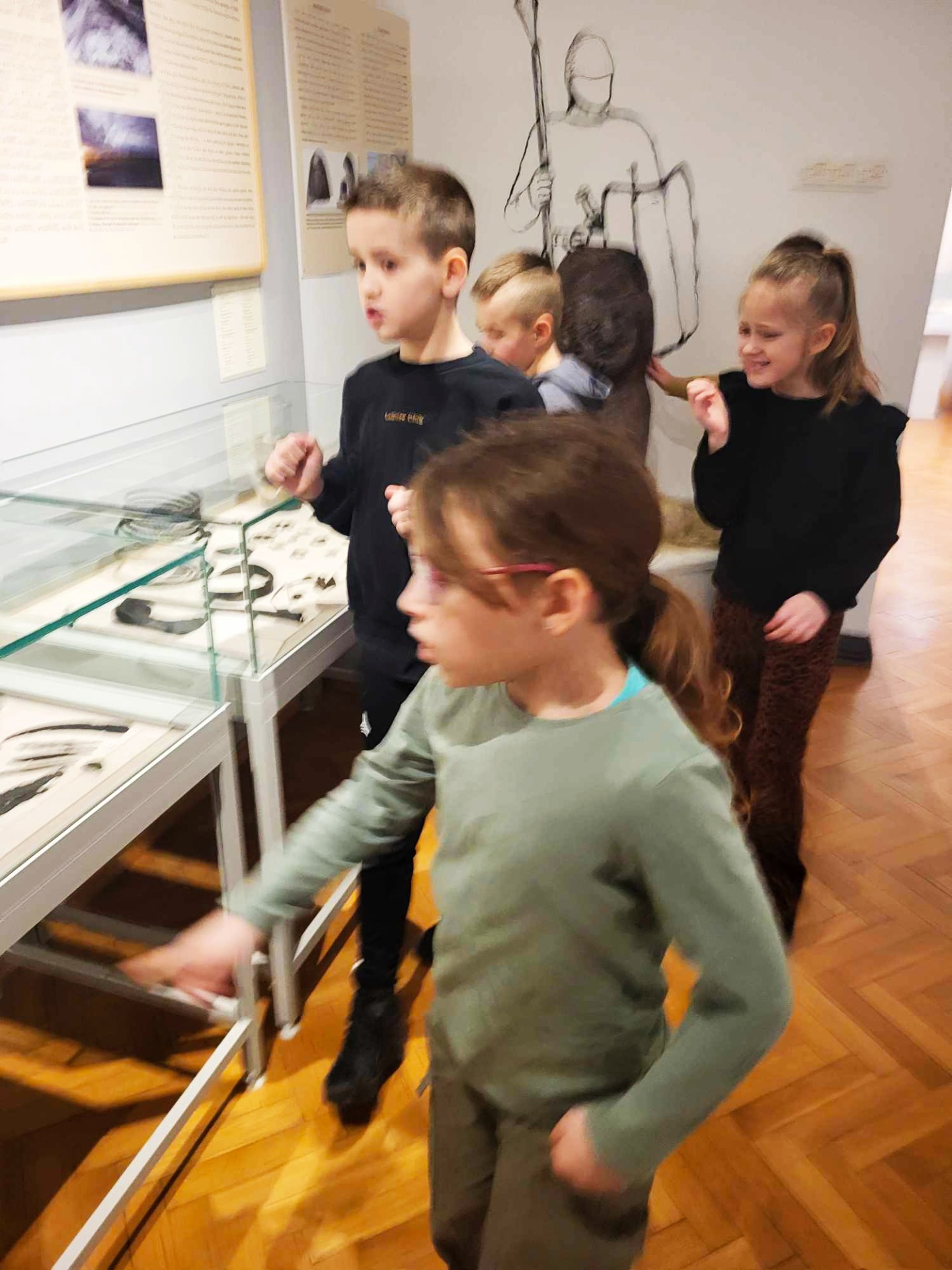 Klasa 1d odwiedziła Muzeum w Mrągowie  - Obrazek 4