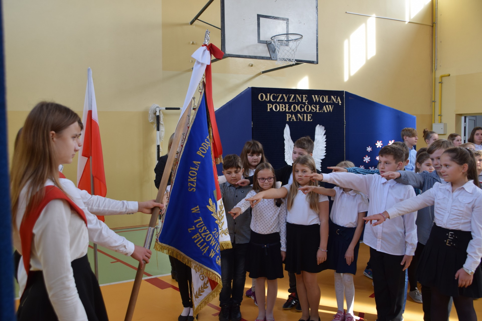 Święto Niepodległości w Zespole Szkolno – Przedszkolnym w Tuszowie Narodowym - Obrazek 6