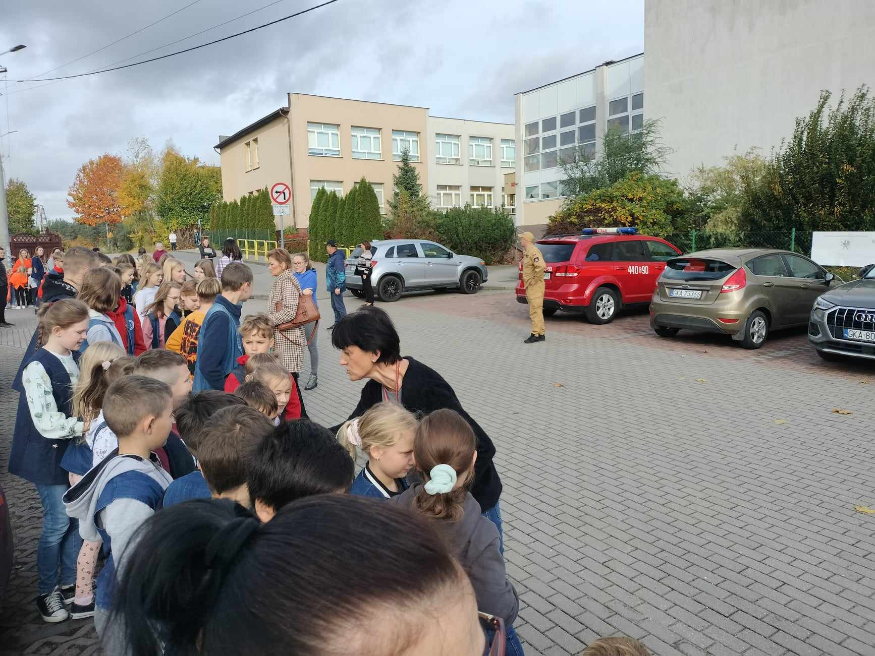 Próbna ewakuacja w naszej szkole - Obrazek 4
